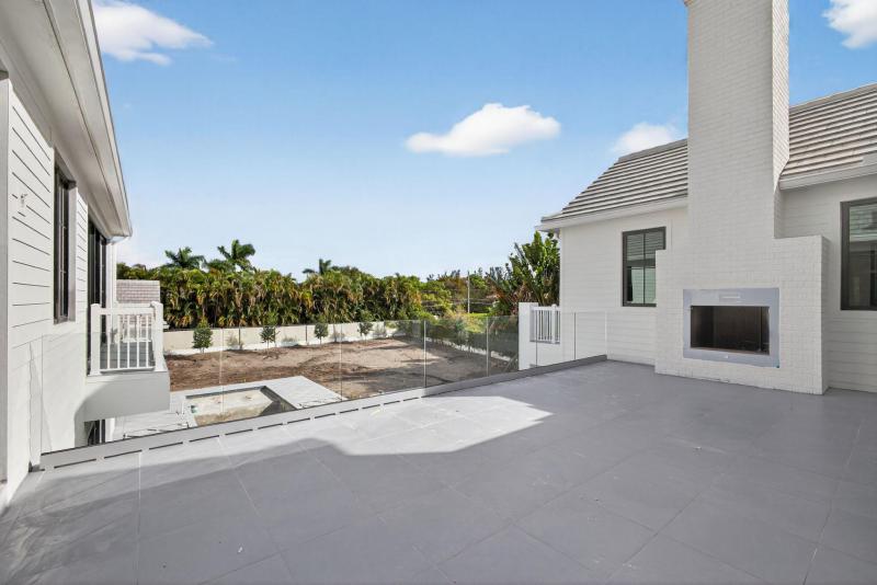  Single Family Homes Photo 9:  Jupiter,  FL 33477