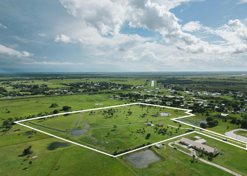  Commercial & Industrial Land Images 