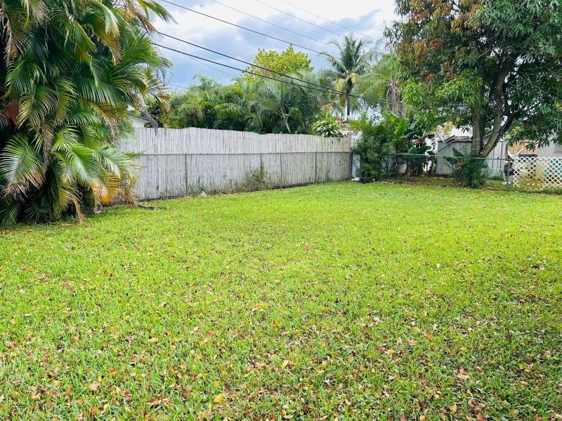  Single Family Homes Photo 4:  Margate,  FL 33063