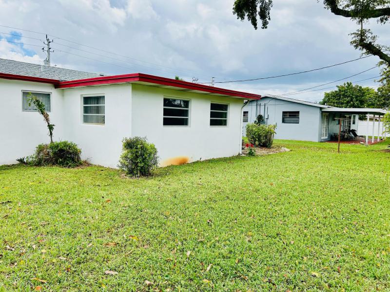  Single Family Homes Photo 7:  Margate,  FL 33063