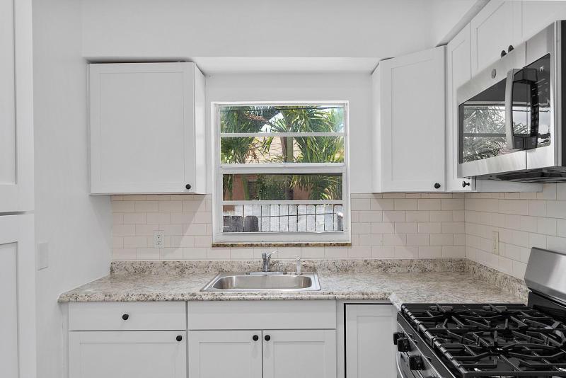 Duplex, Triplex and Fourplex Images