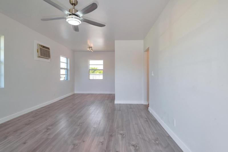 Duplex, Triplex and Fourplex Images