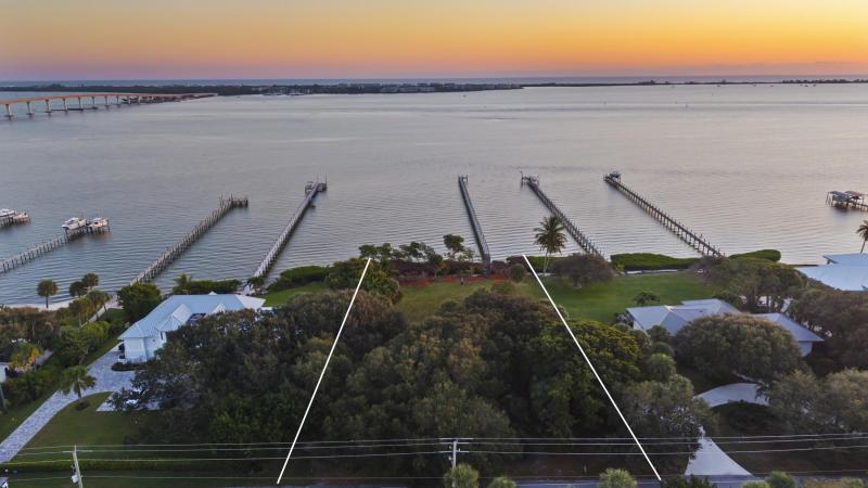 Duplex, Triplex and Fourplex Images