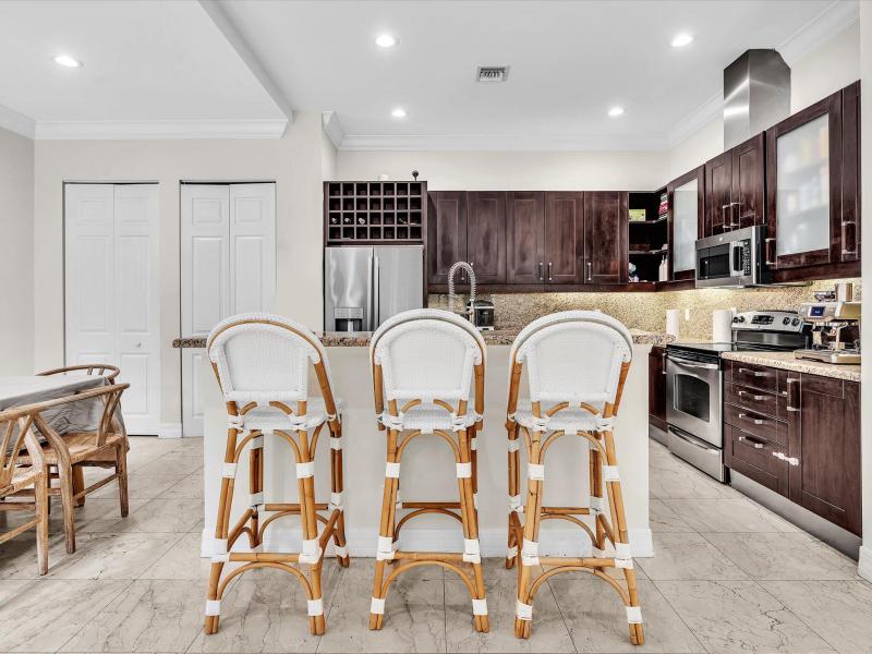  Single Family Homes Photo 29:  Dania Beach,  FL 33312