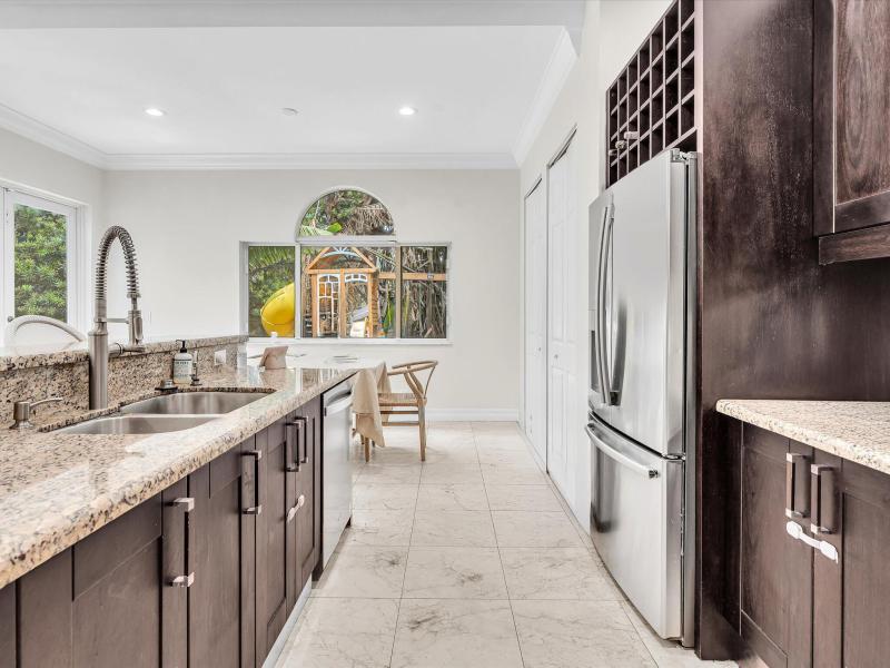  Single Family Homes Photo 35:  Dania Beach,  FL 33312