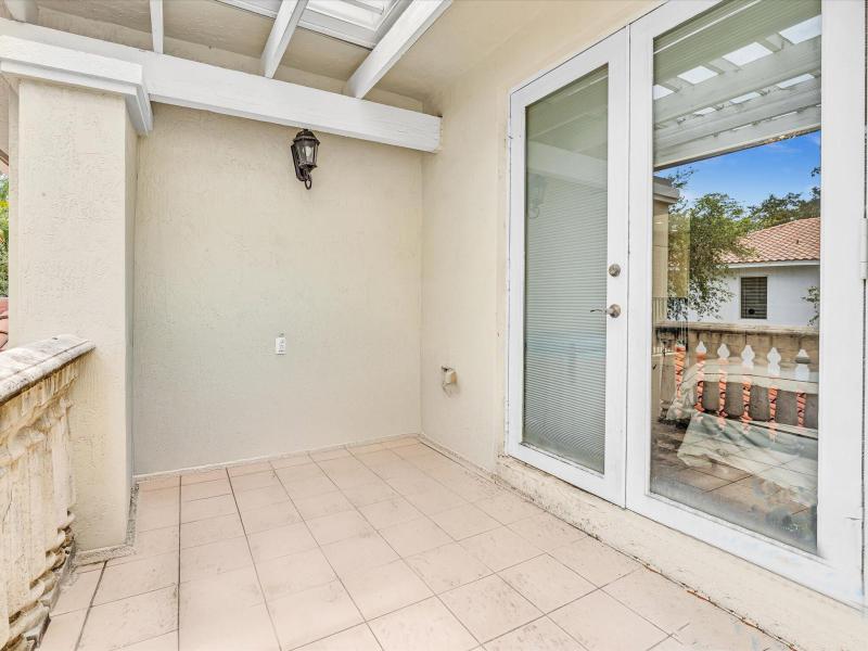  Single Family Homes Photo 45:  Dania Beach,  FL 33312