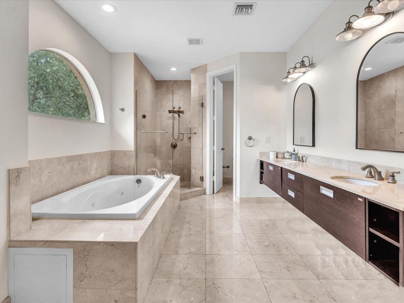  Single Family Homes Photo 6:  Dania Beach,  FL 33312