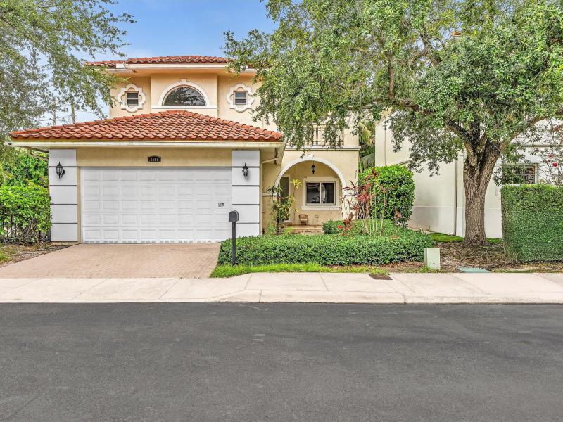  Single Family Homes Photo 67:  Dania Beach,  FL 33312