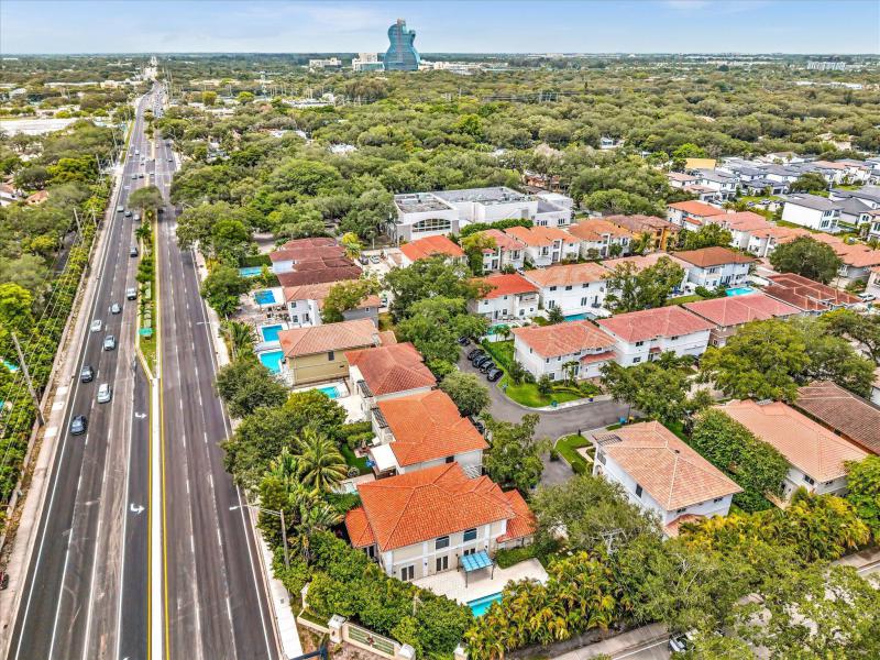 Single Family Homes Photo 74:  Dania Beach,  FL 33312