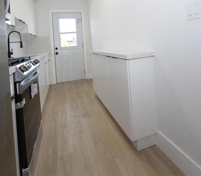  Condo & Townhome Photos