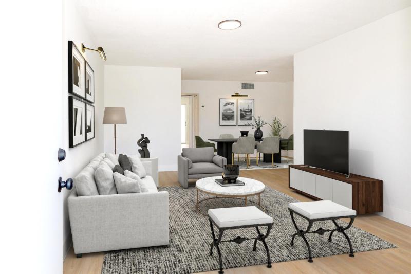  Condo & Townhome Photos