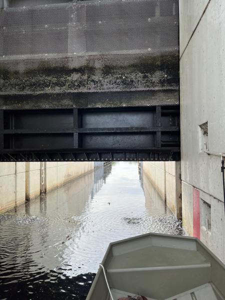  Commercial & Industrial Land Images 