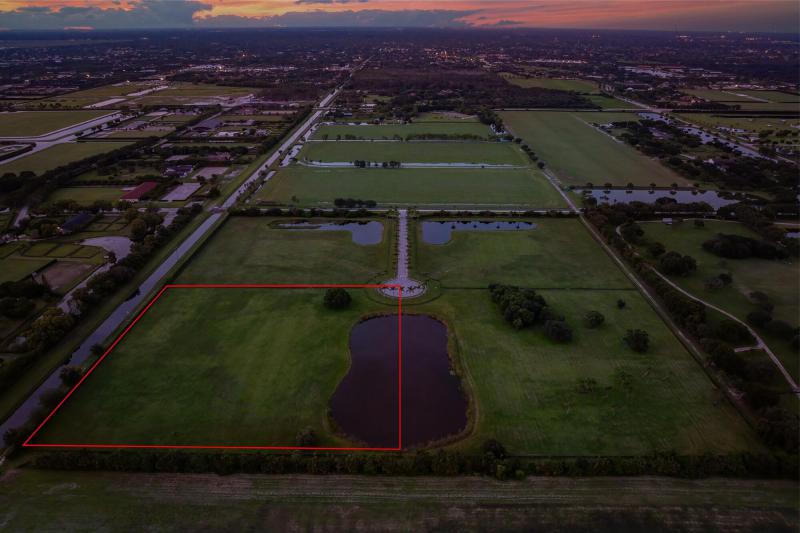  Commercial & Industrial Land Images 