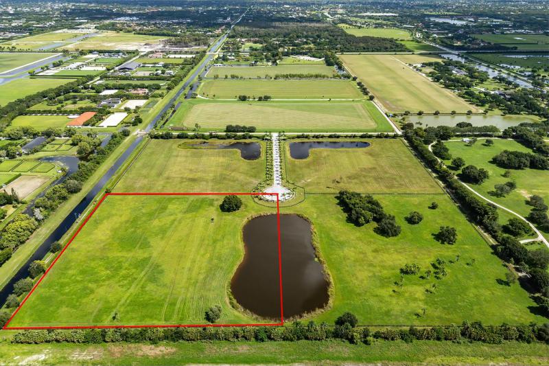  Commercial & Industrial Land Images 