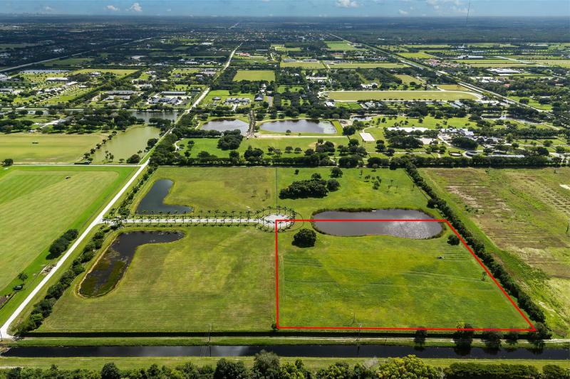  Commercial & Industrial Land Images 