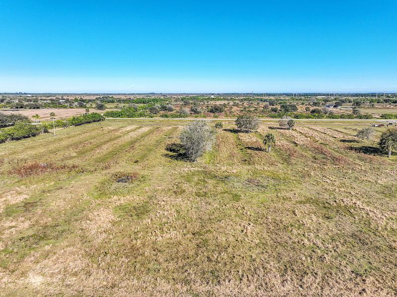  Commercial & Industrial Land Images 