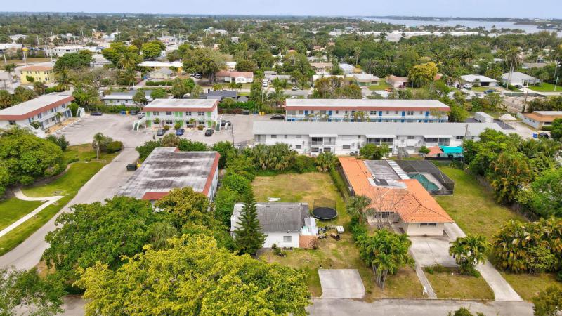  Commercial & Industrial Land Images 