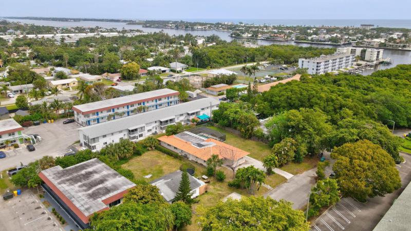  Commercial & Industrial Land Images 