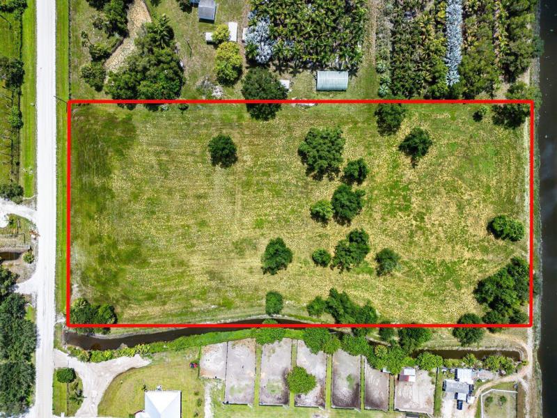  Commercial & Industrial Land Images 