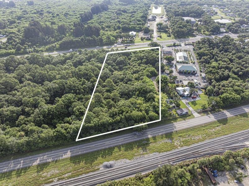 Commercial & Industrial Land Images 