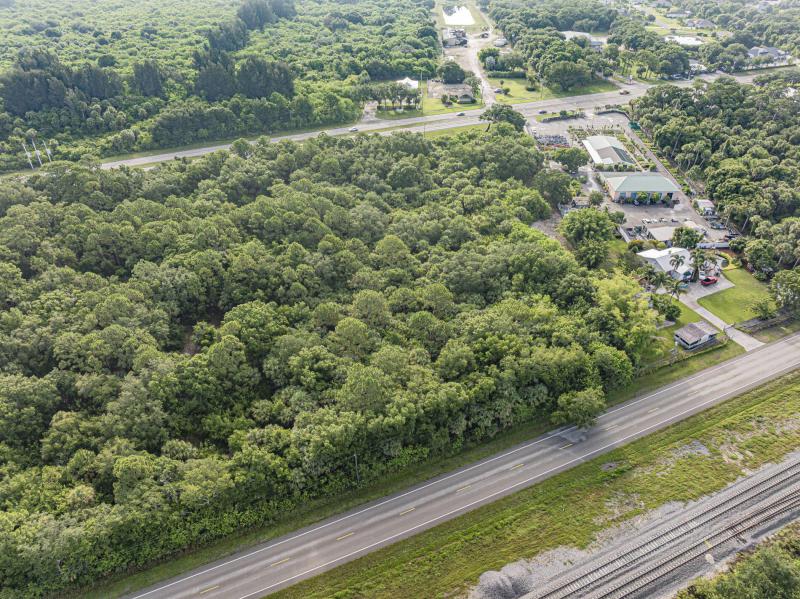  Commercial & Industrial Land Images 