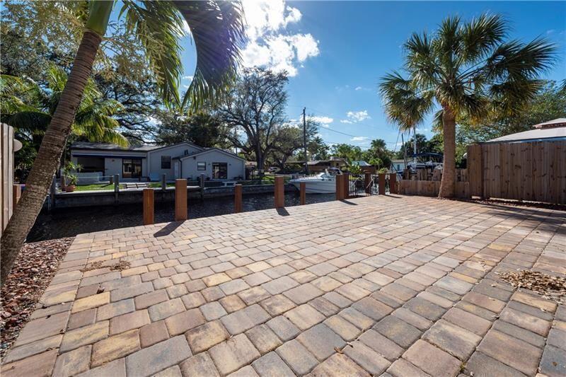 Duplex, Triplex and Fourplex Images