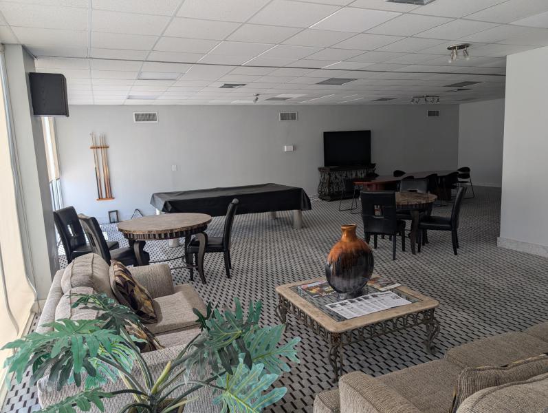  Condo & Townhome Photos