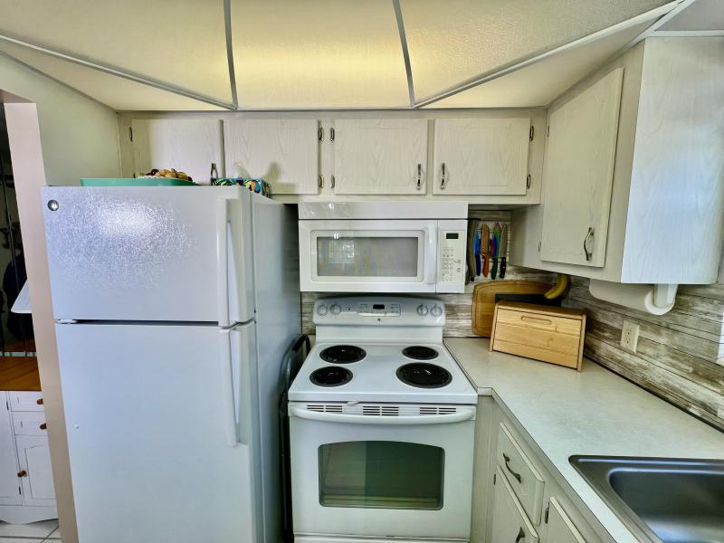  Condo & Townhome Photos