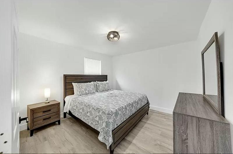 Duplex, Triplex and Fourplex Images