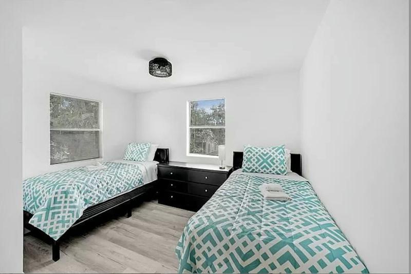 Duplex, Triplex and Fourplex Images