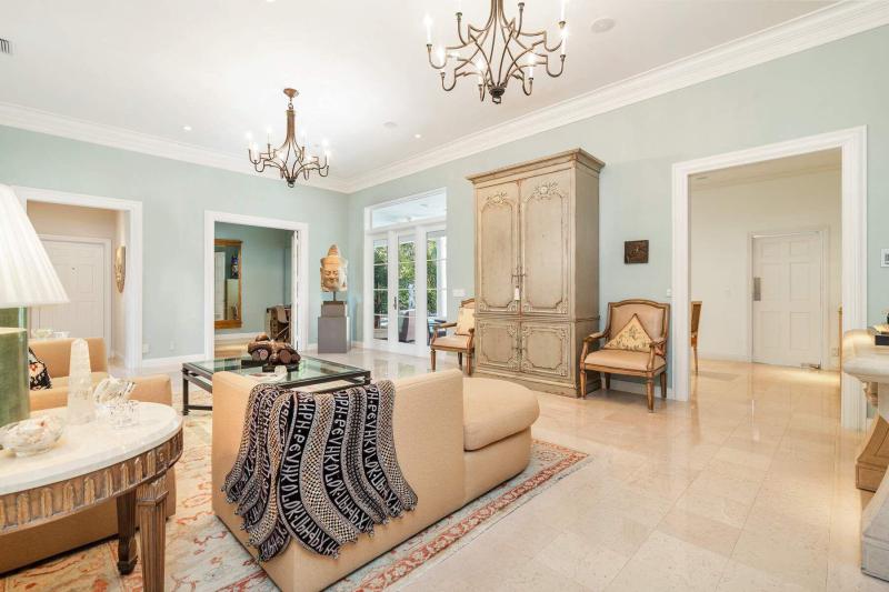  Single Family Homes Photo 11:  Palm Beach,  FL 33480