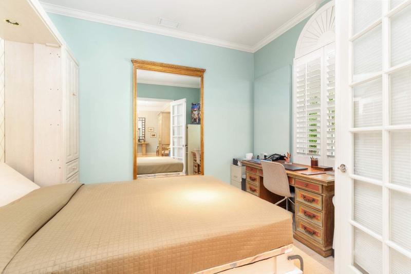  Single Family Homes Photo 35:  Palm Beach,  FL 33480