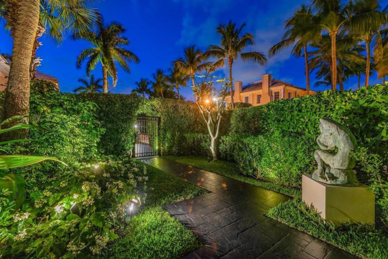  Single Family Homes Photo 4:  Palm Beach,  FL 33480