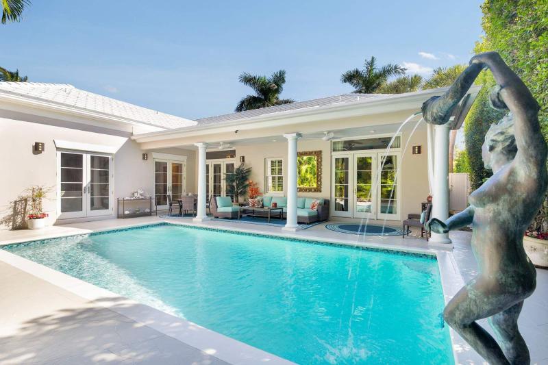  Single Family Homes Photo 44:  Palm Beach,  FL 33480