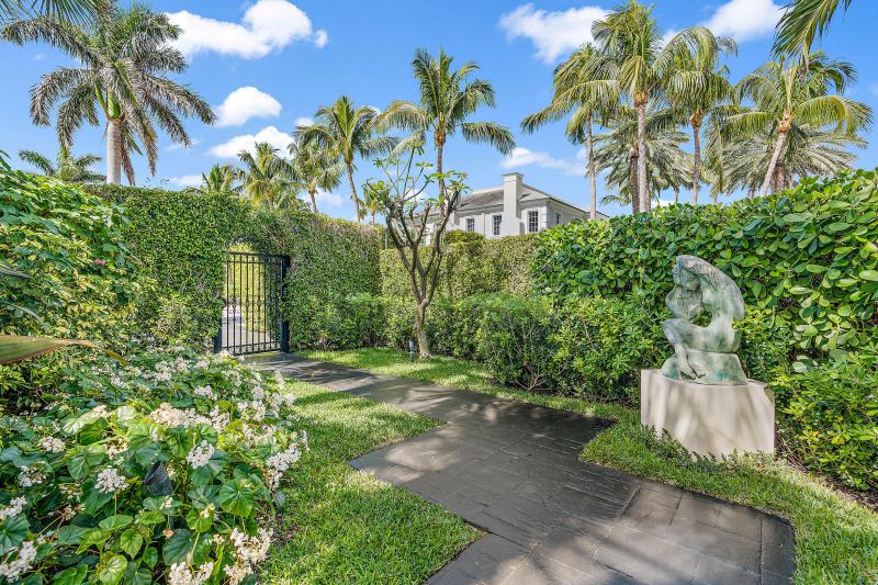  Single Family Homes Photo 57:  Palm Beach,  FL 33480