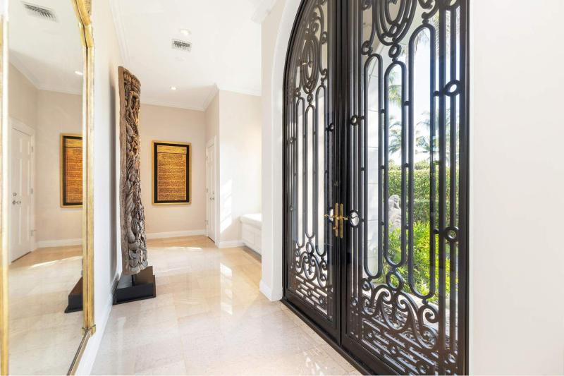  Single Family Homes Photo 6:  Palm Beach,  FL 33480