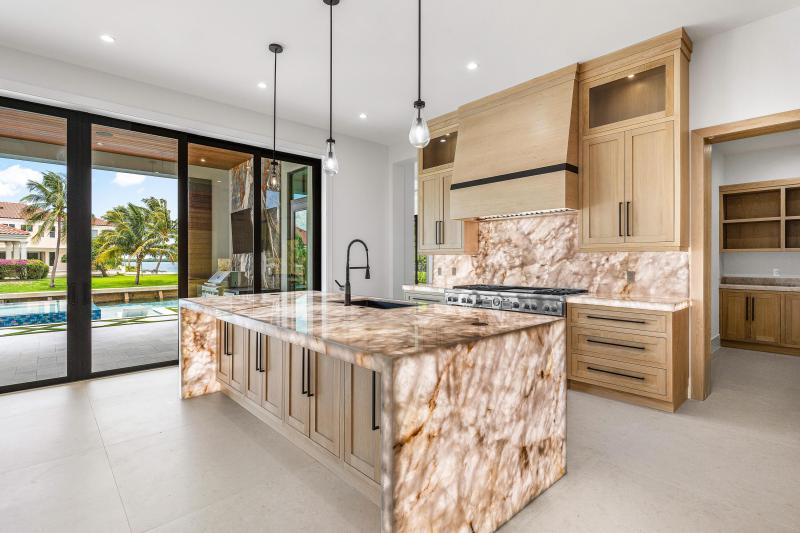  Single Family Homes Photo 20:  North Palm Beach,  FL 33408