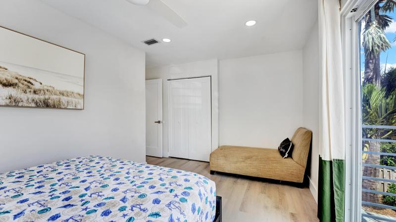 Duplex, Triplex and Fourplex Images