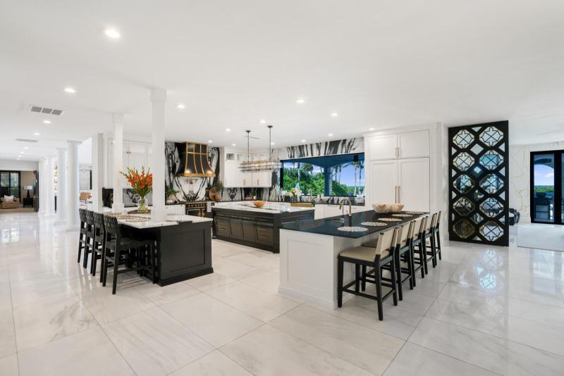  Single Family Homes Photo 11:  Stuart,  FL 34996