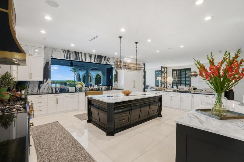  Single Family Homes Photo 12:  Stuart,  FL 34996