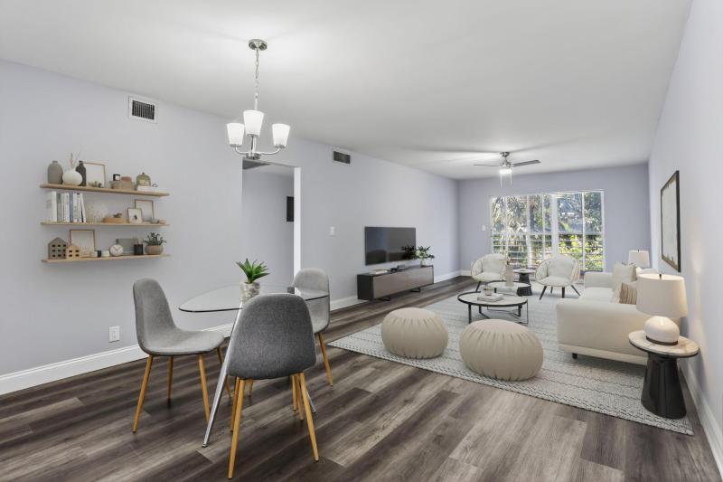  Condo & Townhome Photos