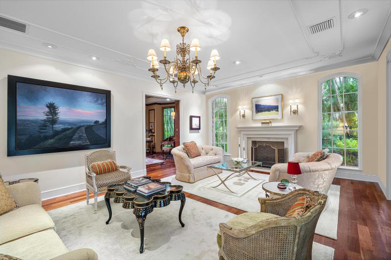  Single Family Homes Photo 10:  Palm Beach,  FL 33480