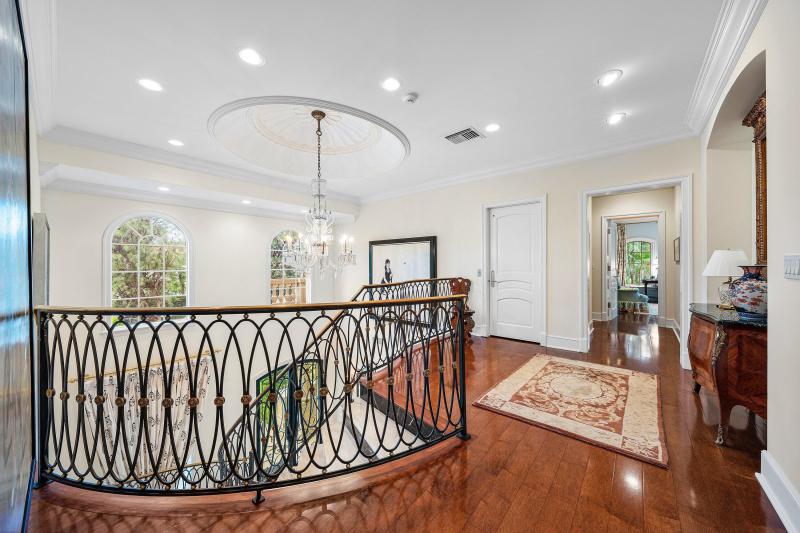  Single Family Homes Photo 20:  Palm Beach,  FL 33480