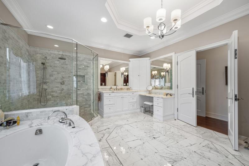  Single Family Homes Photo 21:  Palm Beach,  FL 33480