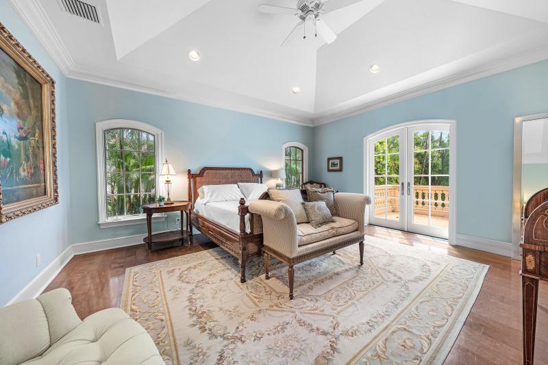  Single Family Homes Photo 26:  Palm Beach,  FL 33480
