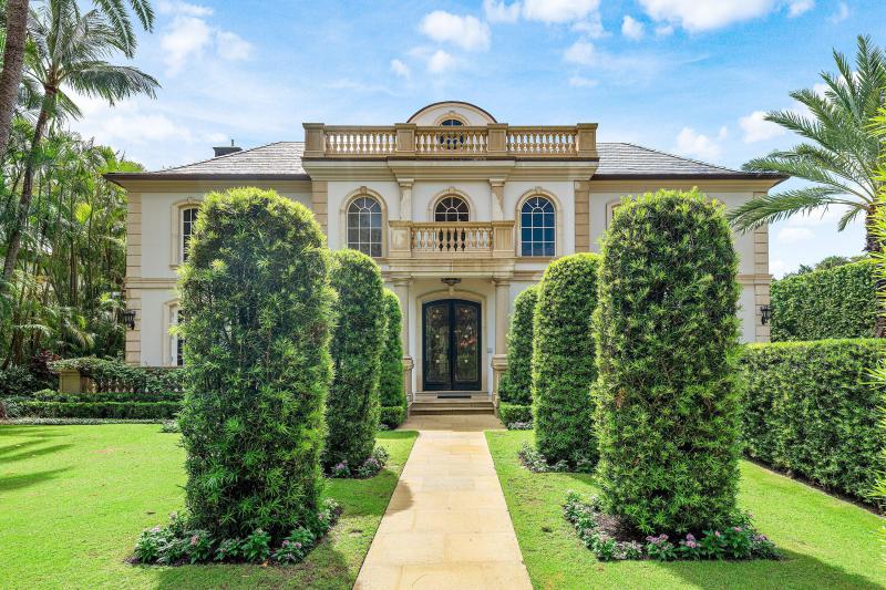  Single Family Homes Photo 3:  Palm Beach,  FL 33480