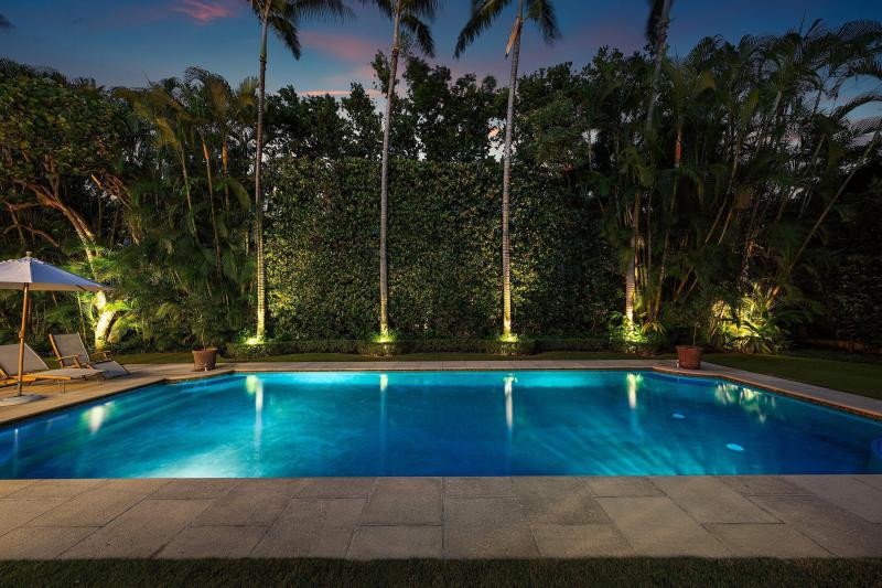  Single Family Homes Photo 50:  Palm Beach,  FL 33480