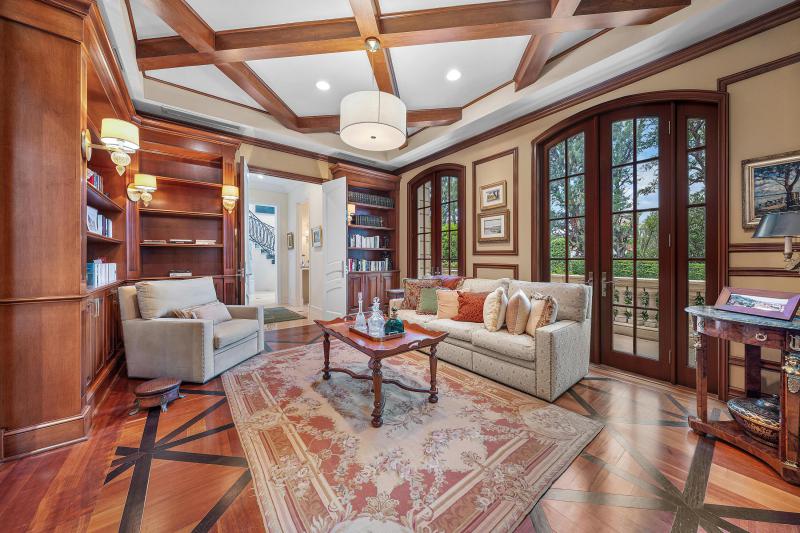  Single Family Homes Photo 8:  Palm Beach,  FL 33480