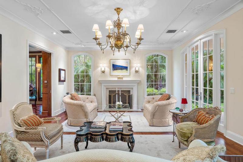  Single Family Homes Photo 9:  Palm Beach,  FL 33480