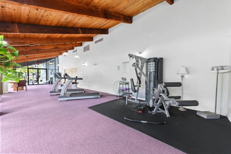  Condo & Townhome Photos